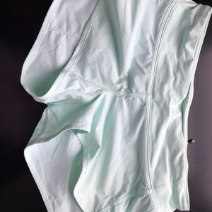 Lululemon Shorts 2.5”